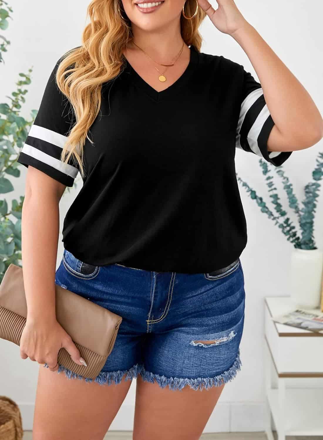MyFav Women's T-Shirts Plus Size Short Sleeve Crew Neck Striped Tee: A Review